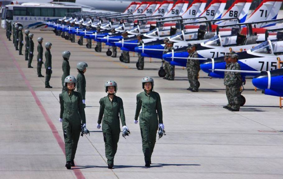 空軍招女飛行員 成績優(yōu)秀可進(jìn)清北、北航聯(lián)合培養(yǎng)