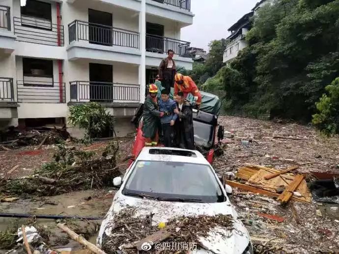 最不愿見到災難的地方又受災，汶川航拍畫面令人揪心